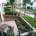 New Building In The Hearth Of Budapest Free Parking