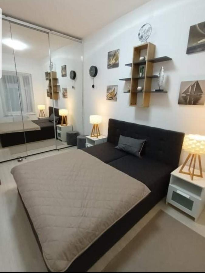 Apartmán New Building In The Hearth Of Free Parking